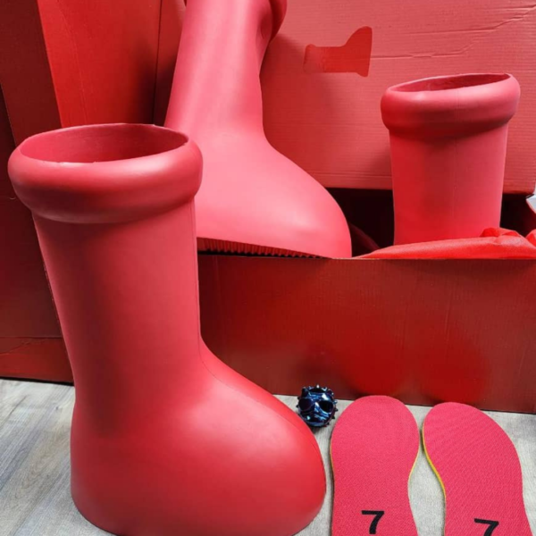 Entertainers Shoe